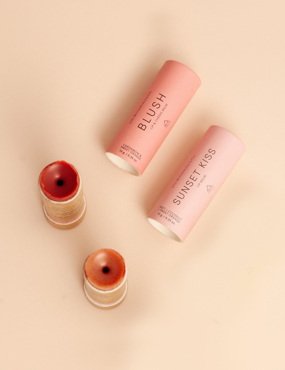 PACK 2 SUNSET KISS + 1 BLUSH: Bálsamo para humectar labios y rubor natural